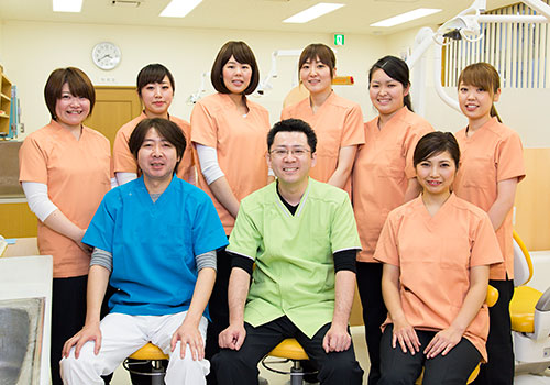 スタッフ集合写真
